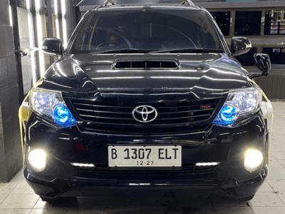 TOYOTA FORTUNER